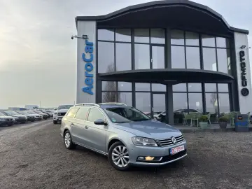 VOLKSWAGEN PASSAT    AUTOMAT