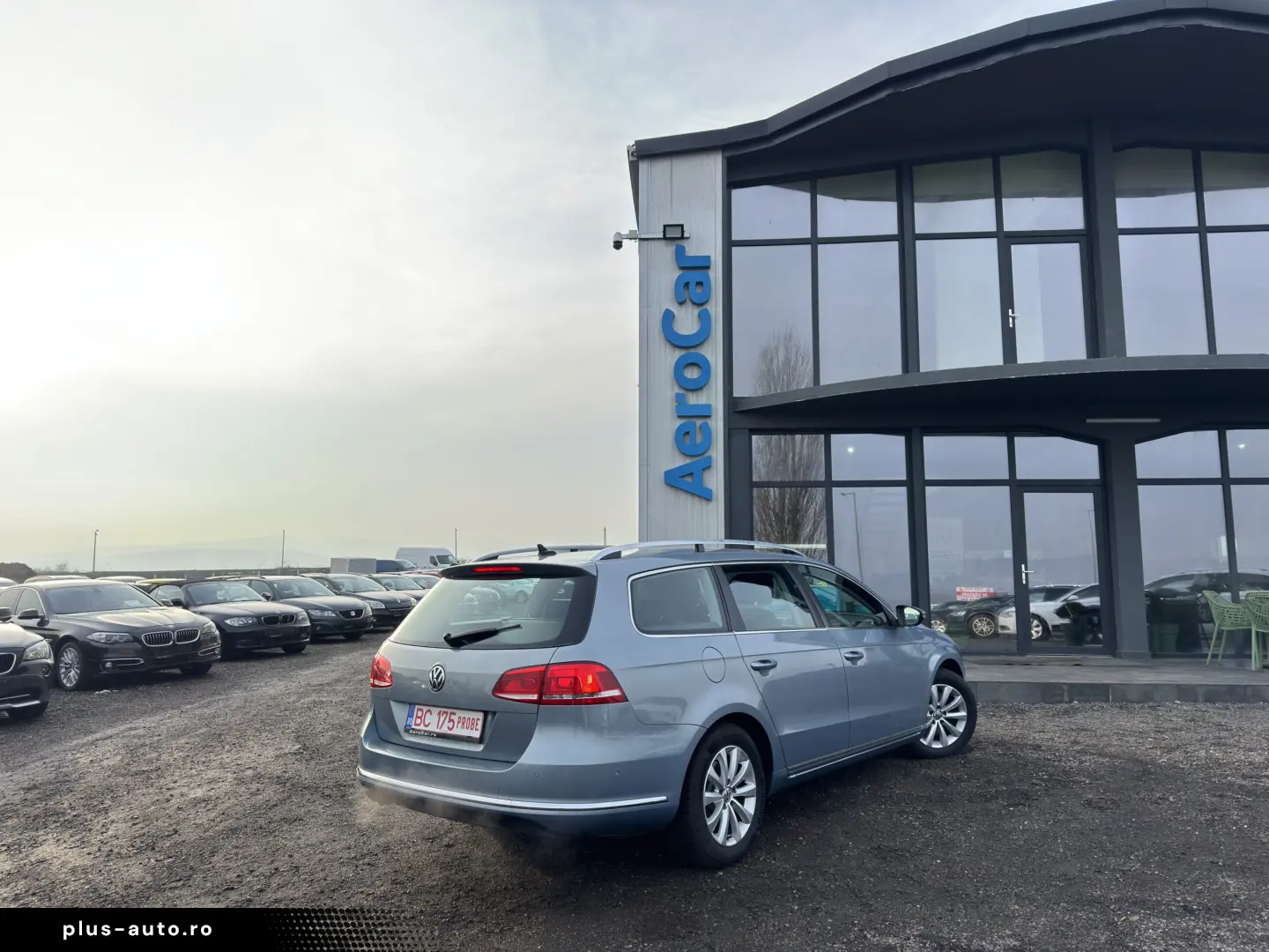 VOLKSWAGEN PASSAT    AUTOMAT