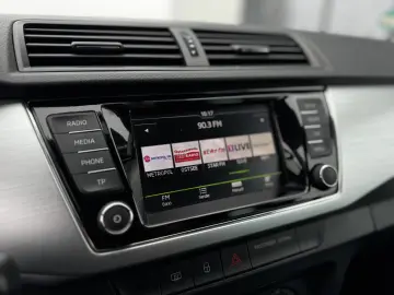 SKODA FABIA    1.0 MPI