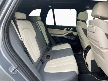 BMW X5 xDrive50e M Sport Pro