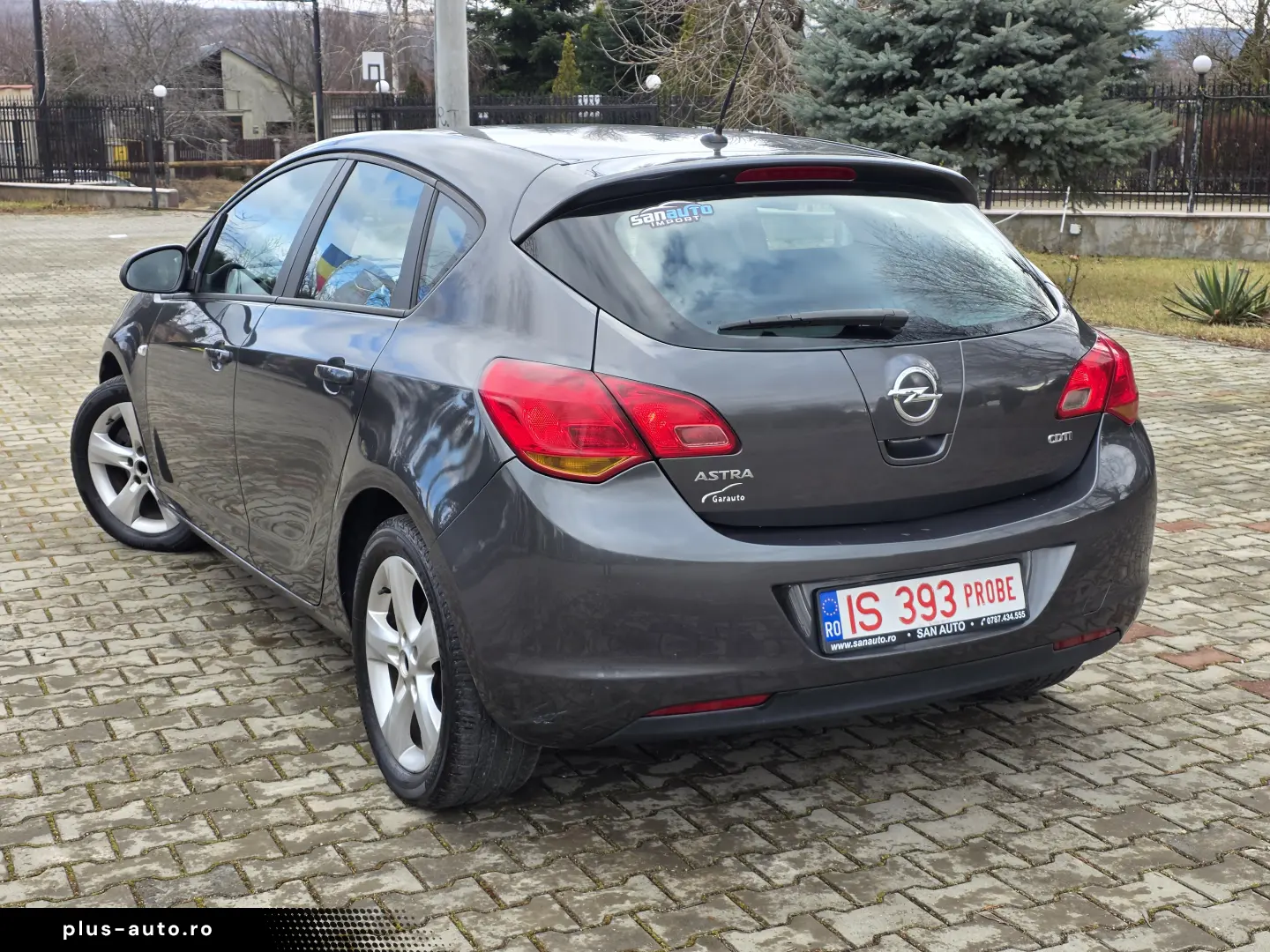 Opel Astra J 2011 1.7 CDTI 110 CP euro 5