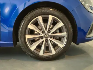 RENAULT MEGANE 1.3 TCe 158CP RS Line Estate EDC