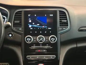 RENAULT MEGANE 1.3 TCe 158CP RS Line Estate EDC