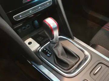 RENAULT MEGANE 1.3 TCe 158CP RS Line Estate EDC