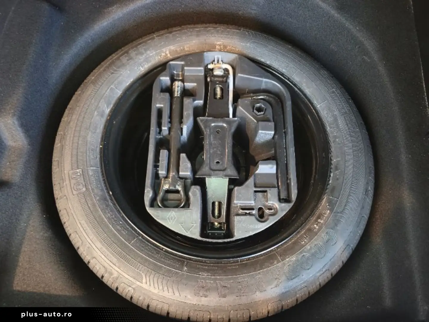 RENAULT MEGANE 1.3 TCe 158CP RS Line Estate EDC