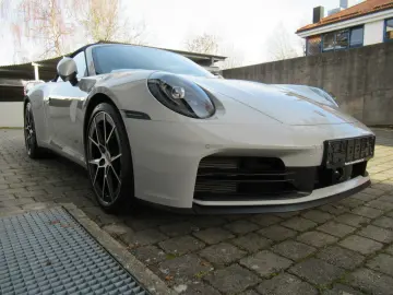 PORSCHE 992 CABRIO EXCL KREIDE CHRONO ABGAS 18W BELÜF 21