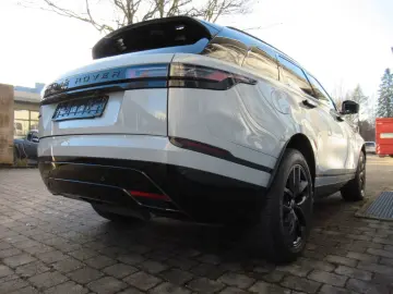 LAND ROVER NEW D300 R-DYN SE HEAD-UP BLACK PANO eAHK UPE