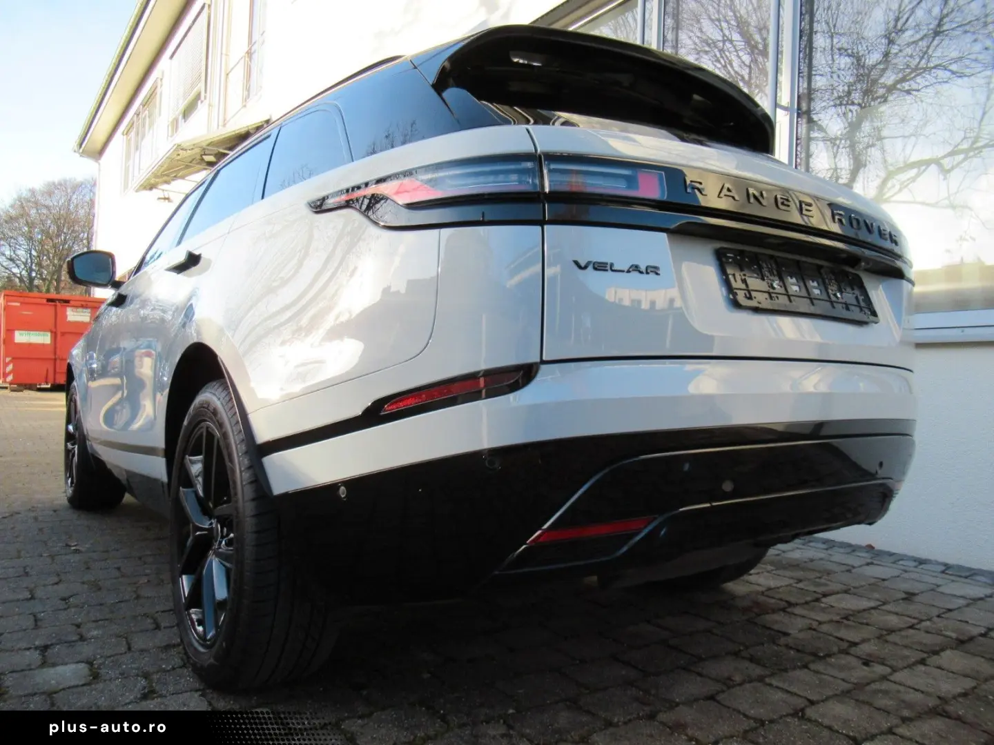 LAND ROVER NEW D300 R-DYN SE HEAD-UP BLACK PANO eAHK UPE