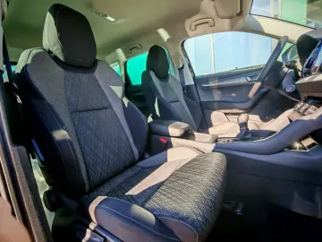 Skoda Karoq Selection 1.5 TSI 150 CP