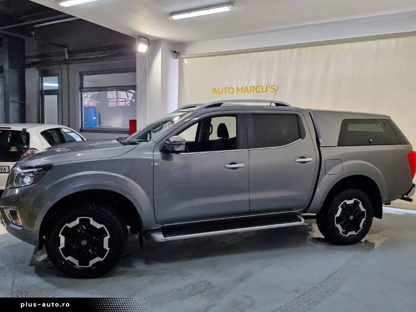 NISSAN NAVARA 2.3 dCi 190CP Tekna Double Cab auto 4WD