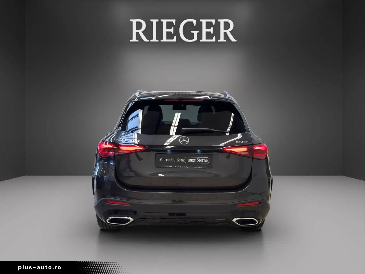 MERCEDES-BENZ GLC 200 4M AMG Pano NIGHT MEMORY 4xSHZ STH 360