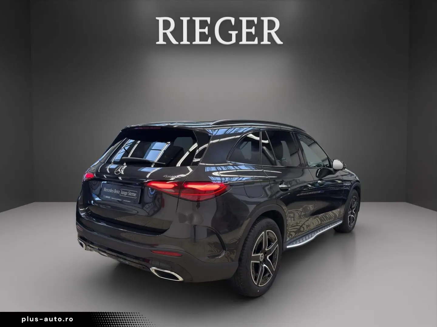 MERCEDES-BENZ GLC 200 4M AMG Pano NIGHT MEMORY 4xSHZ STH 360