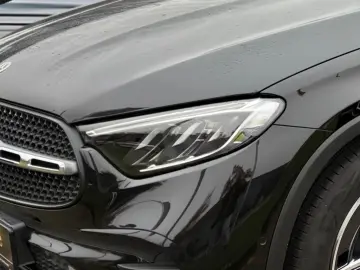 MERCEDES-BENZ GLC 300 4M AMG NAVI PANO AHK Kamera MB&hellip;