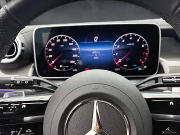 MERCEDES-BENZ GLC 300 4M AMG NAVI PANO AHK Kamera MB&hellip;