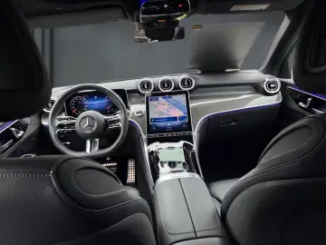 MERCEDES-BENZ GLC 300 4M AMG NAVI PANO AHK Kamera MB&hellip;