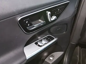 MERCEDES-BENZ GLC 200 4MATIC Coupé ACC LED Navi Pano&hellip;