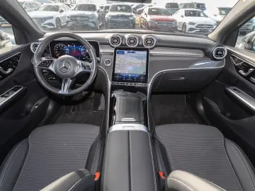 MERCEDES-BENZ GLC 200 4MATIC Coupé ACC LED Navi Pano&hellip;