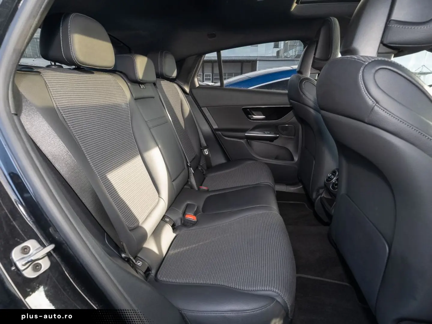 MERCEDES-BENZ GLC 200 4MATIC Coupé ACC LED Navi Pano&hellip;