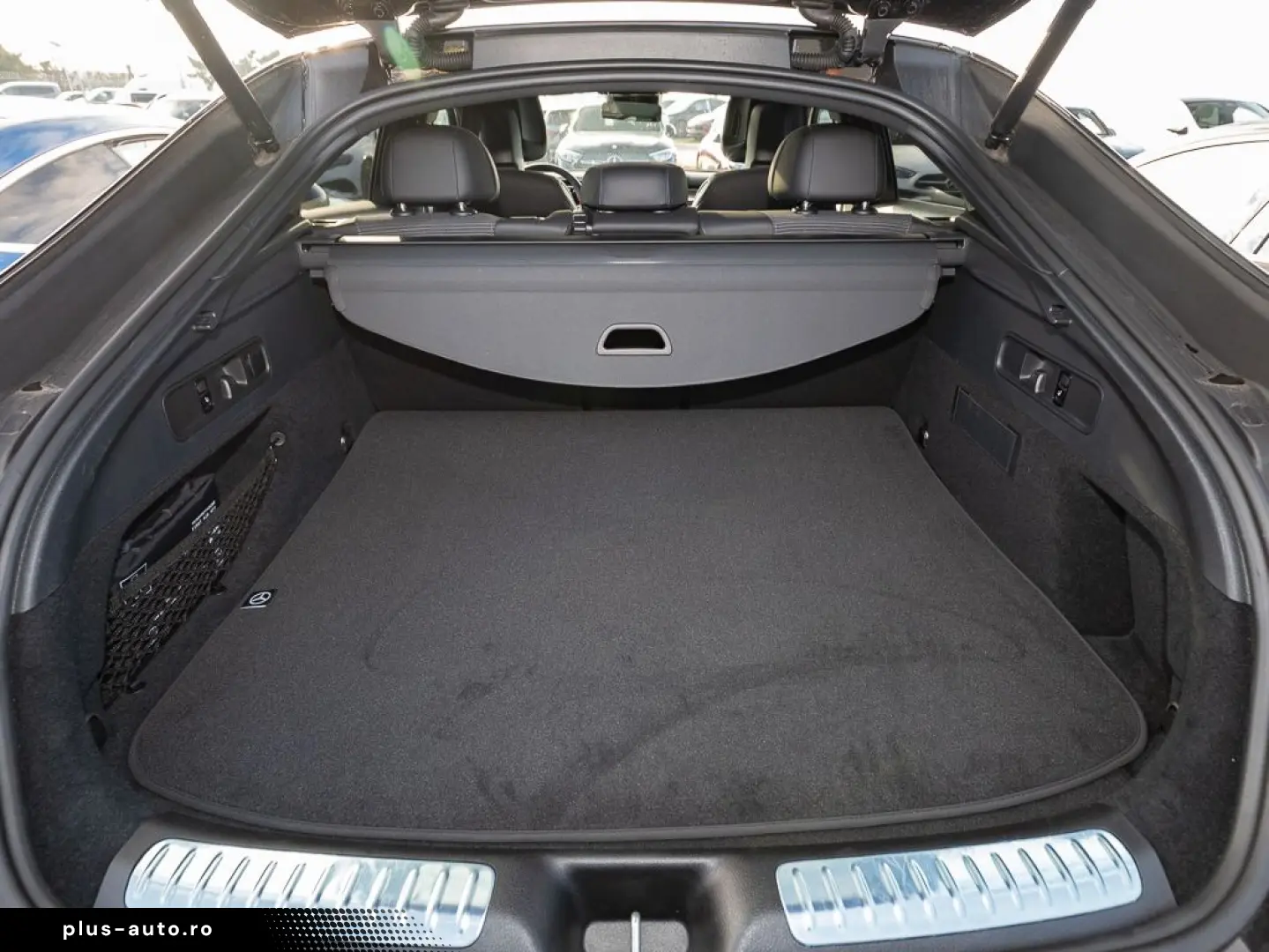 MERCEDES-BENZ GLC 200 4MATIC Coupé ACC LED Navi Pano&hellip;