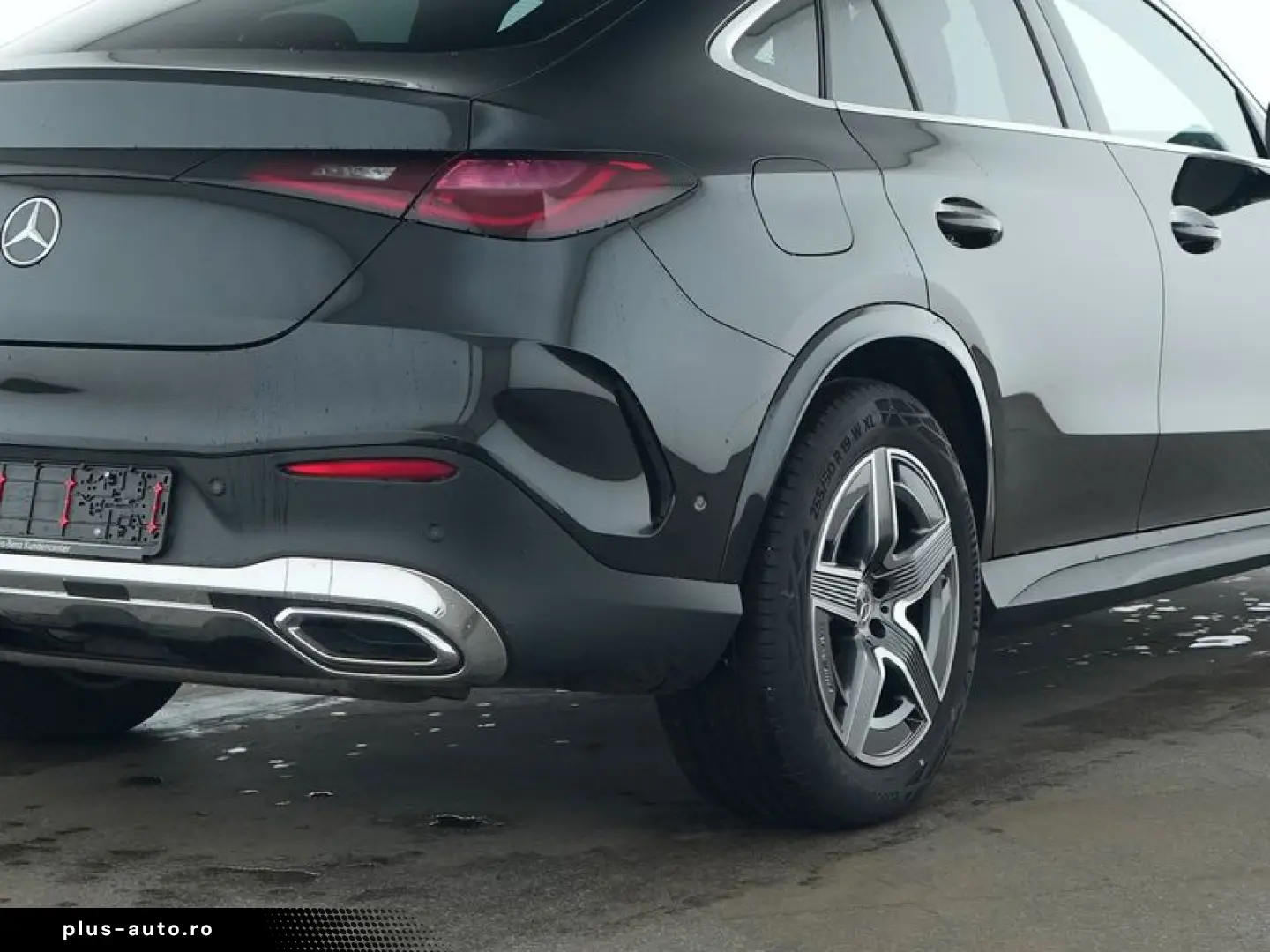 MERCEDES-BENZ GLC 200 4M AMG AHK Leder Braun Pano MEMORY