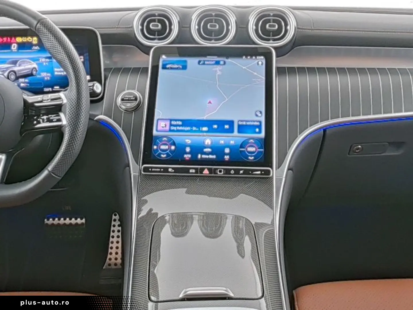 MERCEDES-BENZ GLC 200 4M AMG AHK Leder Braun Pano MEMORY