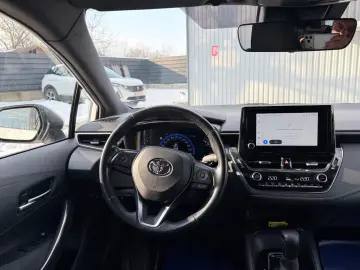 TOYOTA COROLLA Distronic Incalzire Lane Assist LED Finantare