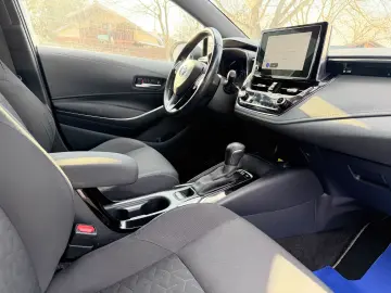 TOYOTA COROLLA Distronic Incalzire Lane Assist LED Finantare