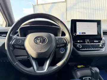 TOYOTA COROLLA Distronic Incalzire Lane Assist LED Finantare