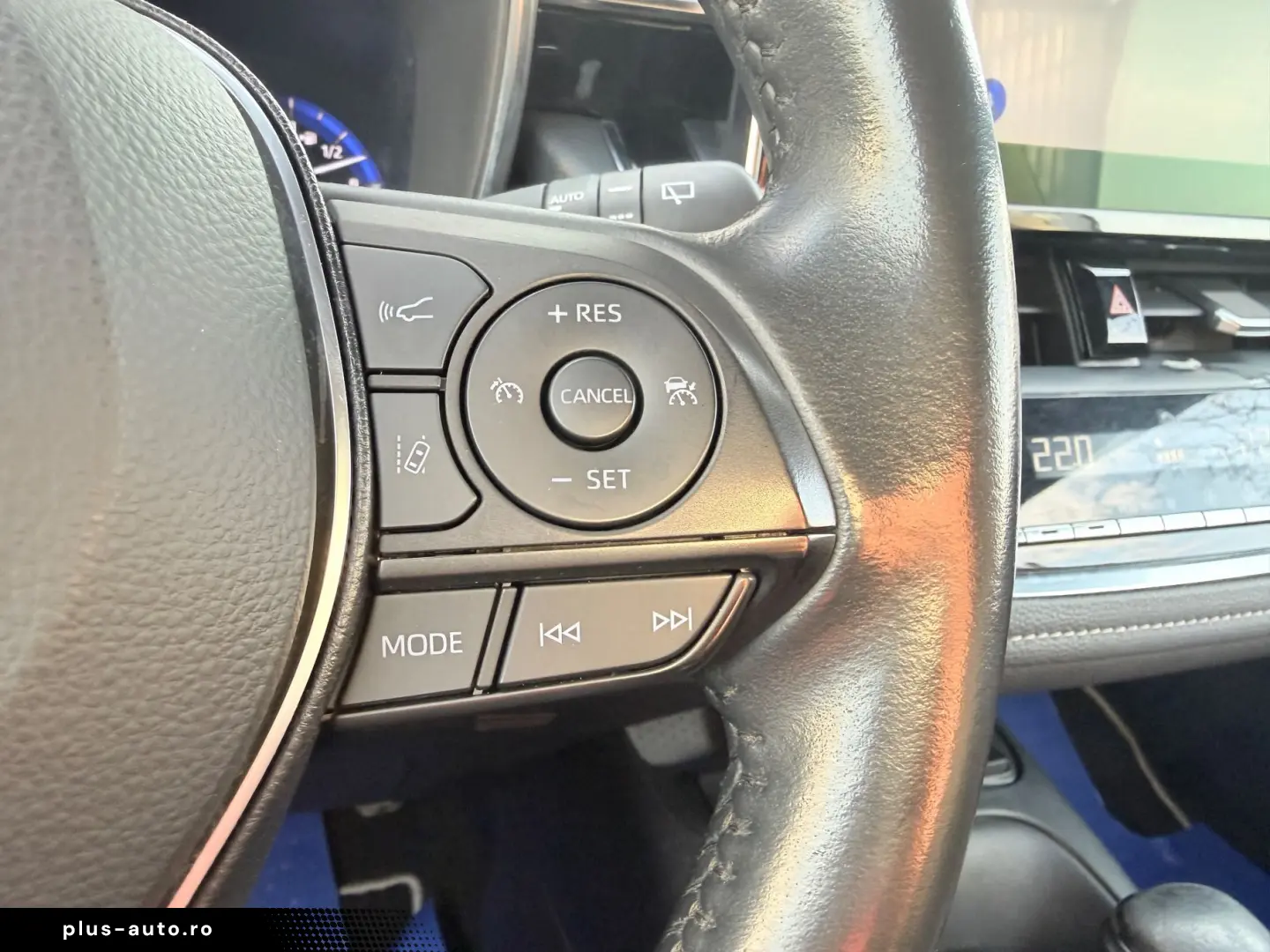 TOYOTA COROLLA Distronic Incalzire Lane Assist LED Finantare