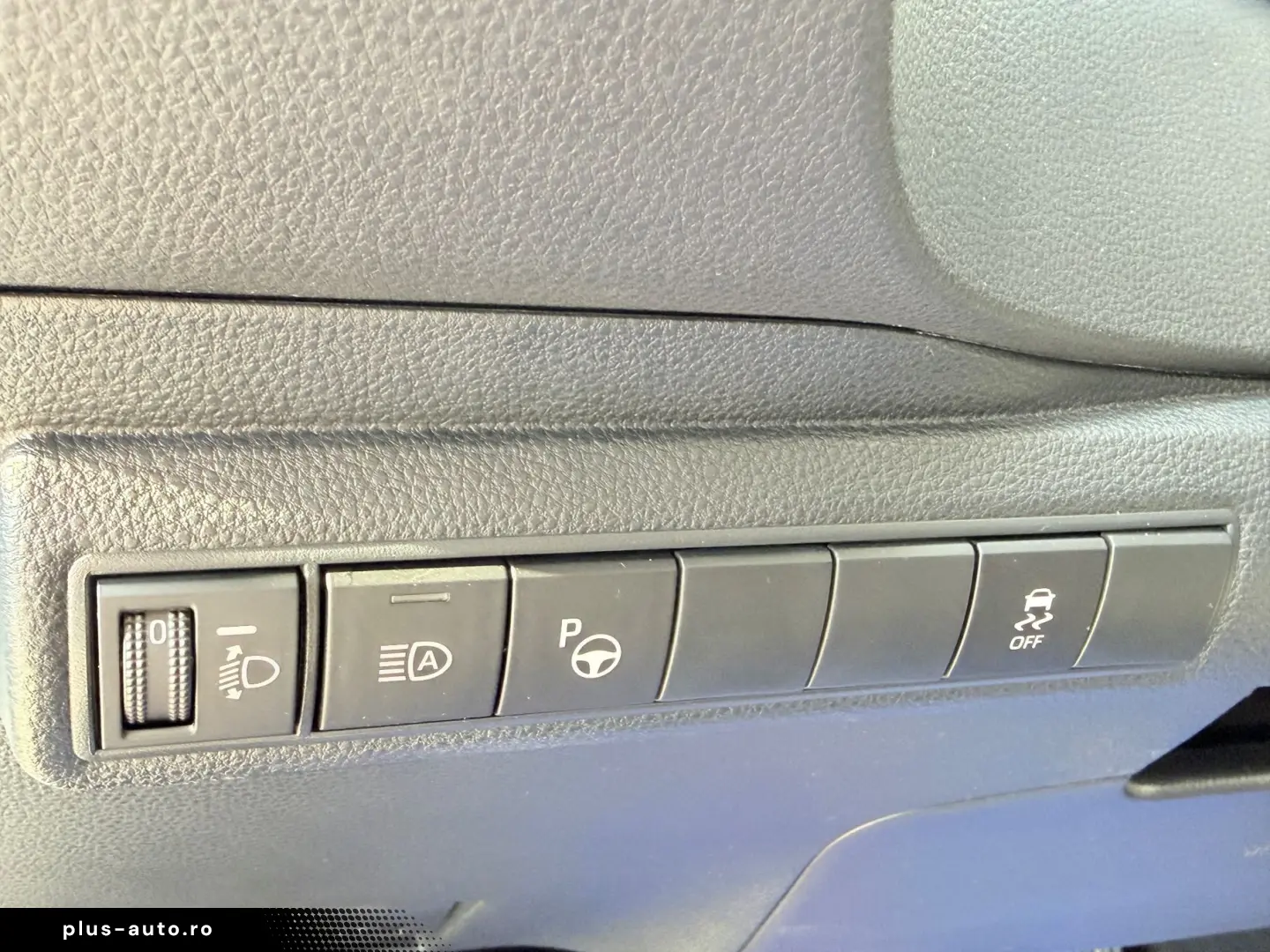 TOYOTA COROLLA Distronic Incalzire Lane Assist LED Finantare