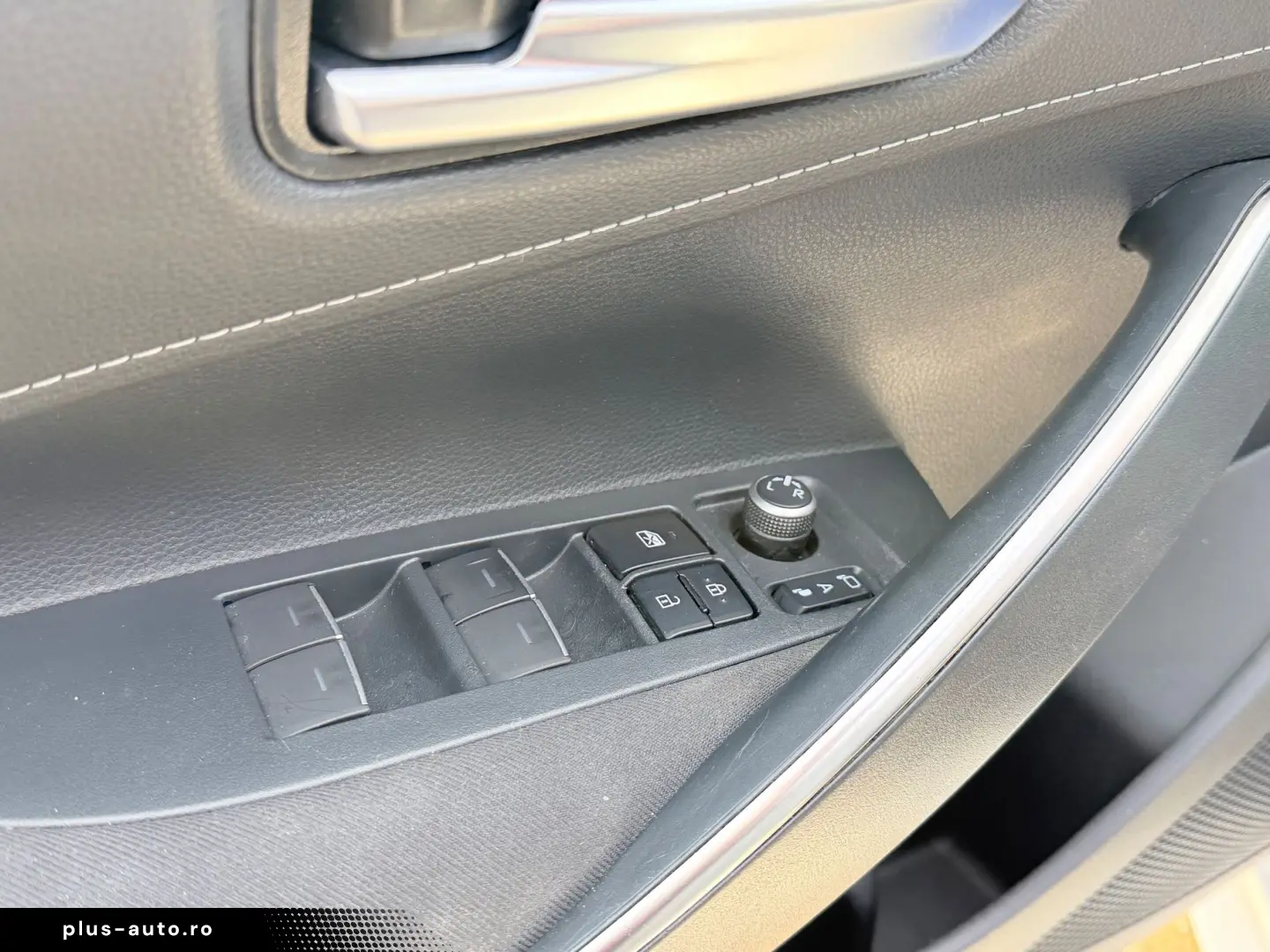 TOYOTA COROLLA Distronic Incalzire Lane Assist LED Finantare