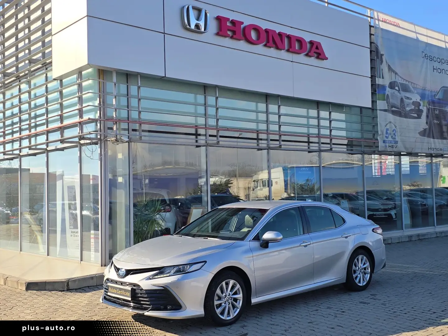 Toyota Camry Hybrid 2.5 - 218 CP Business