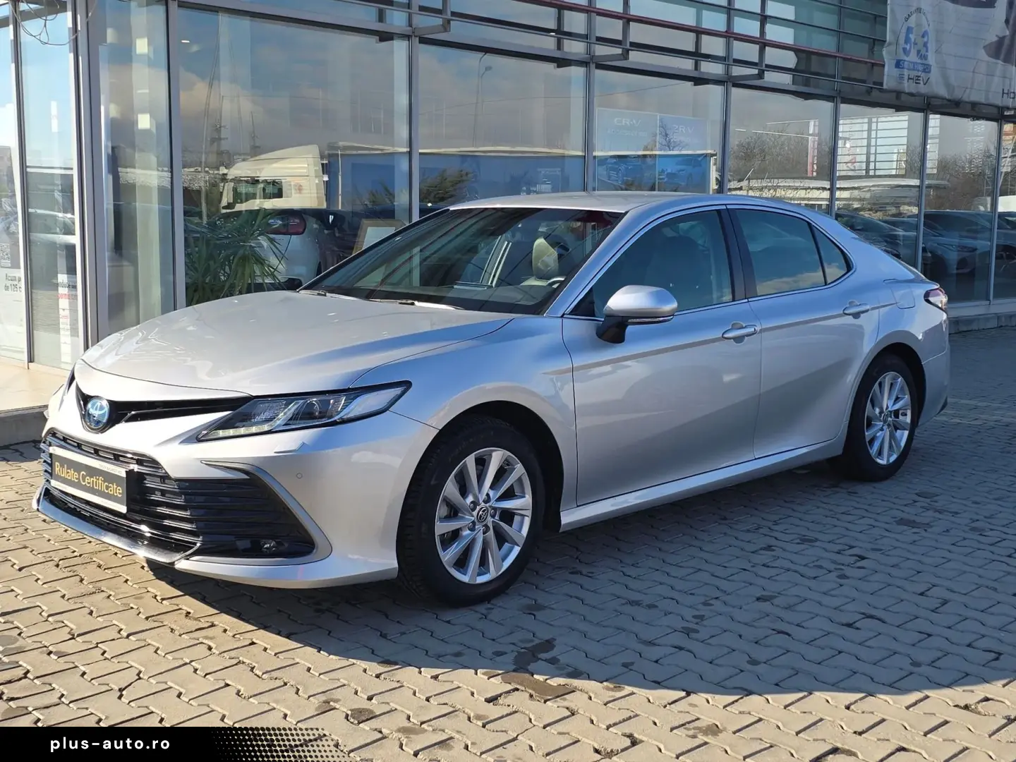 Toyota Camry Hybrid 2.5 - 218 CP Business