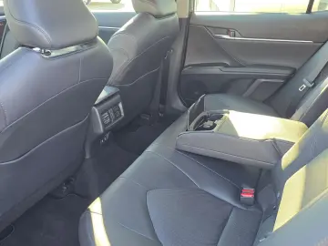 Toyota Camry Hybrid 2.5 - 218 CP Business