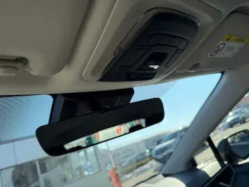 Toyota Corolla Eco 1.8 Hybrid 140 cp