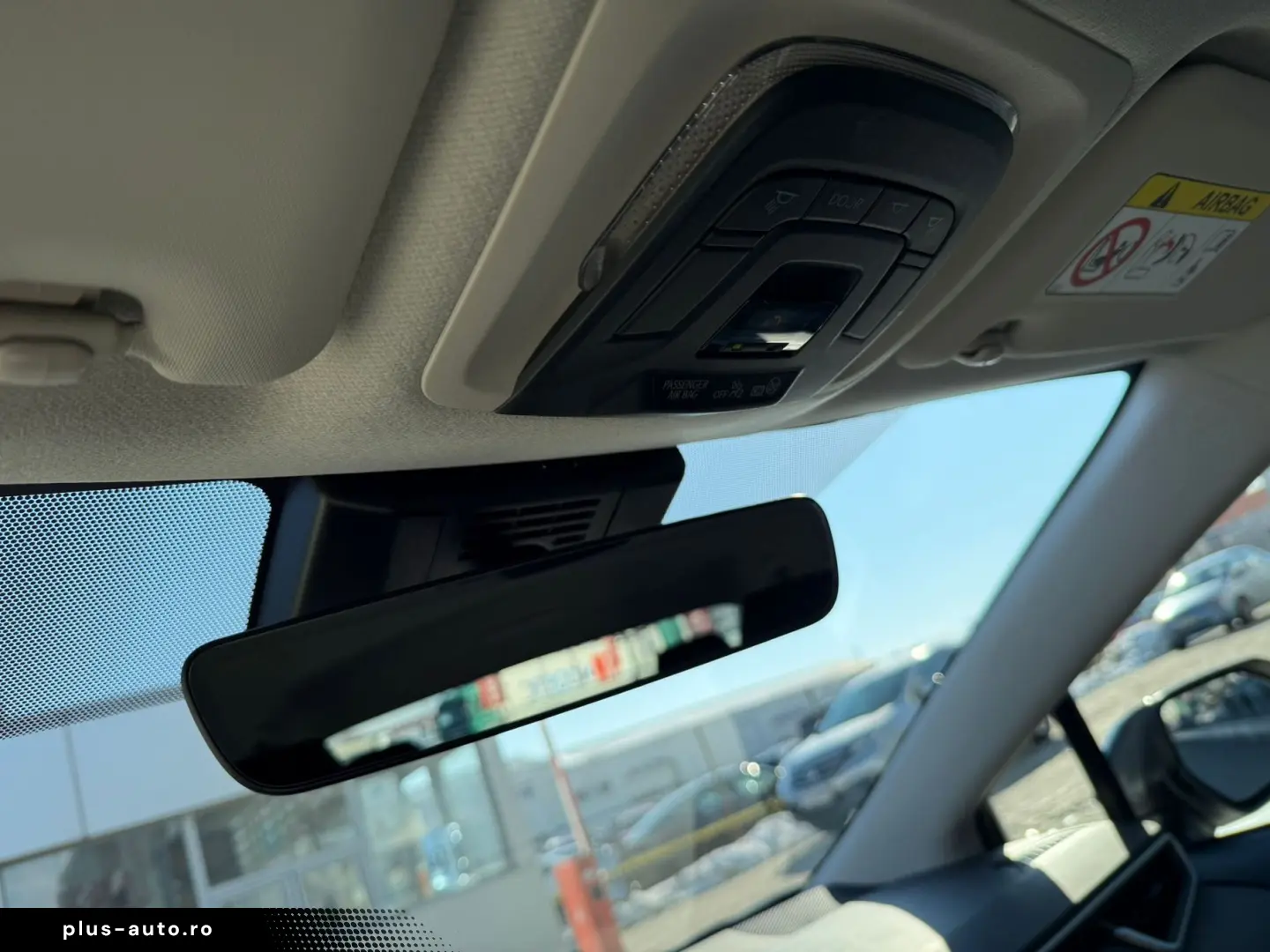 Toyota Corolla Eco 1.8 Hybrid 140 cp