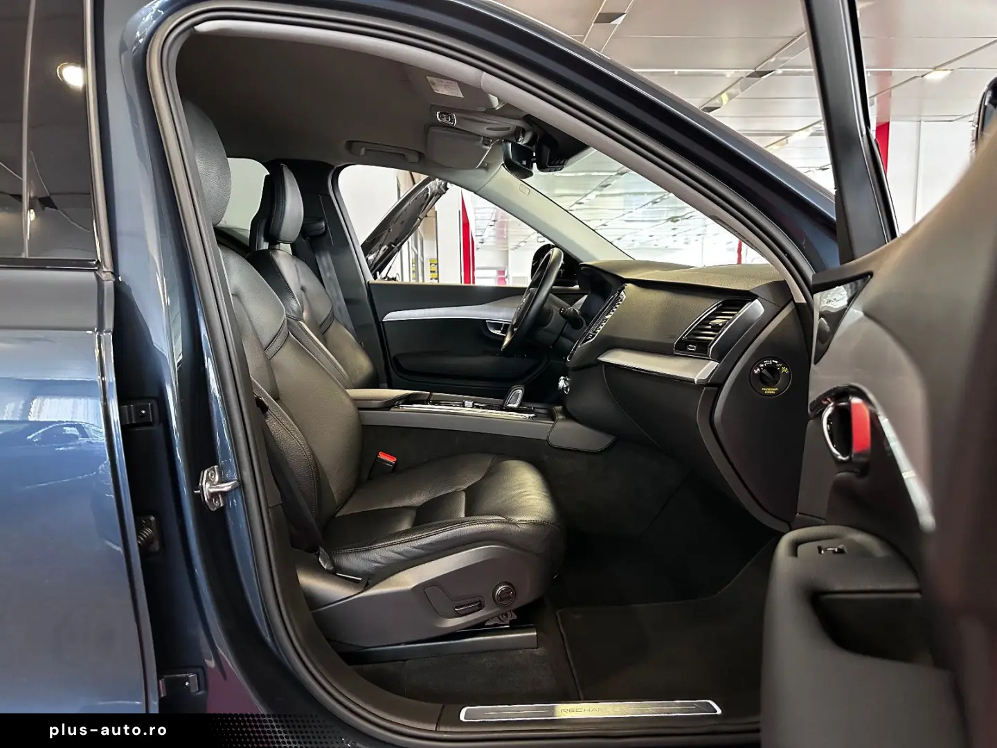 VOLVO XC 90 R Design  1.Hd   SHgpfl.   LED   DAB Radio