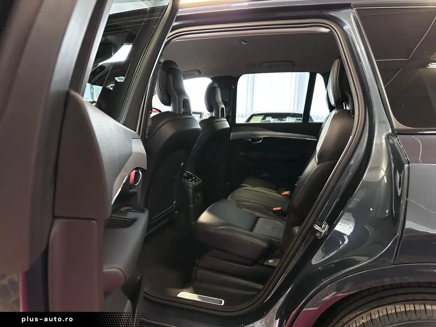 VOLVO XC 90 R Design  1.Hd   SHgpfl.   LED   DAB Radio