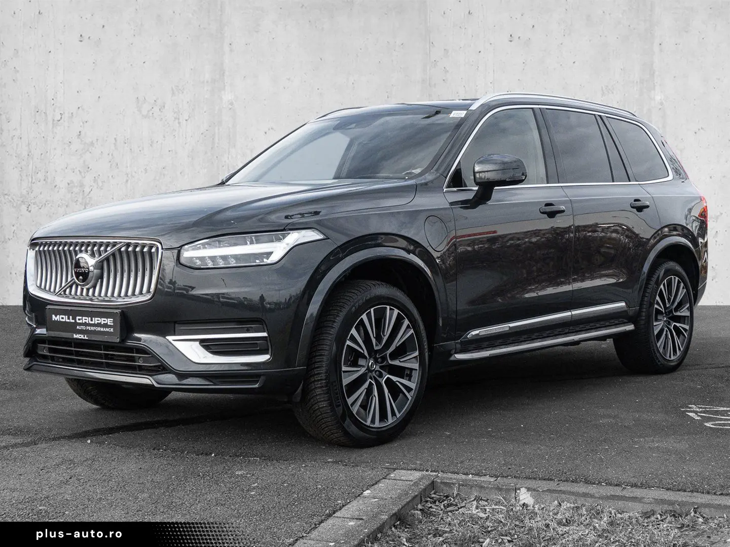 VOLVO XC90 T8 AWD Inscription Expression Plug-In Head
