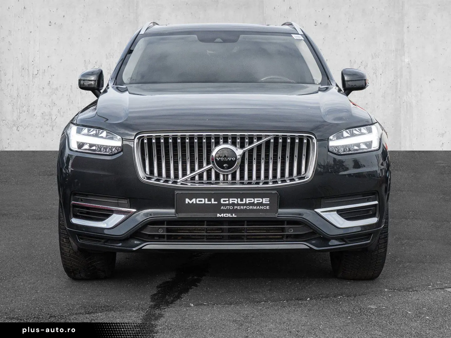 VOLVO XC90 T8 AWD Inscription Expression Plug-In Head