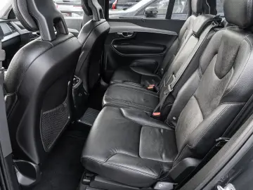 VOLVO XC90 T8 AWD Inscription Expression Plug-In Head