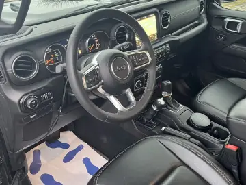 Jeep Gladiator 3.0 V6 Farout Edit.