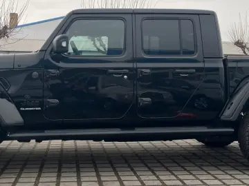 Jeep Gladiator 3.0 V6 Farout Edit.