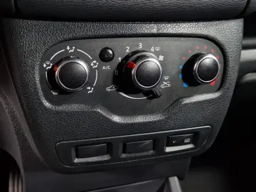 DACIA DOKKER 5LOCURI BLUE DCI 95CP 2020