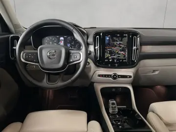 VOLVO XC40 B4 B AWD Geartronic Inscription