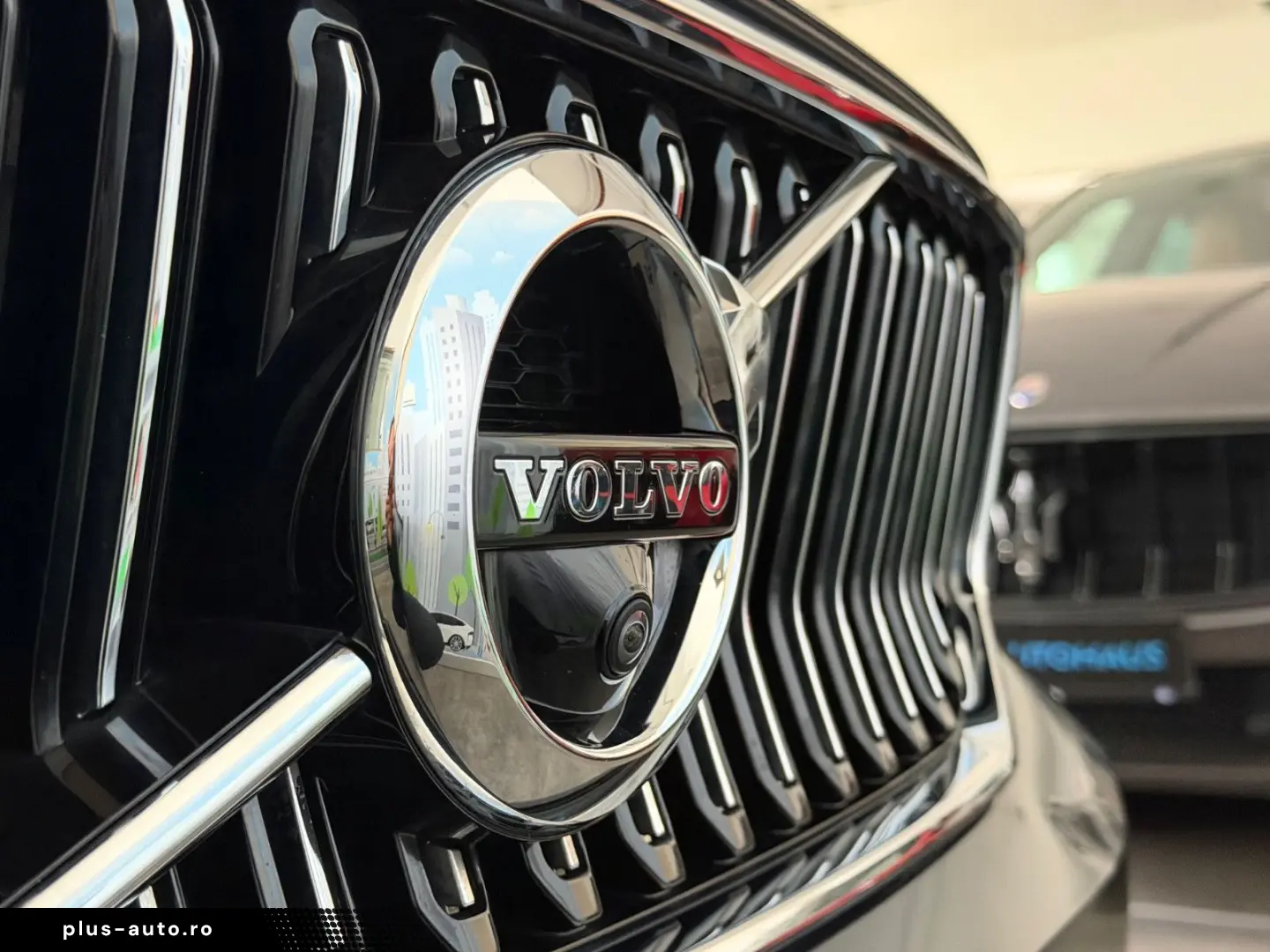 VOLVO XC40 T5 INSCRIPTION ACC PANO 360 LEDER HARMAN 19