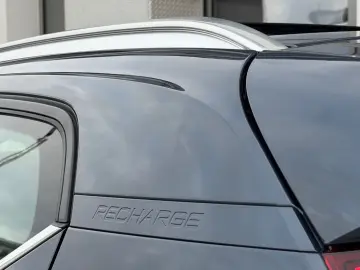 VOLVO XC40 T5 INSCRIPTION ACC PANO 360 LEDER HARMAN 19