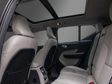 VOLVO XC40 Inscription Recharge Plug-In Hybrid 2WD