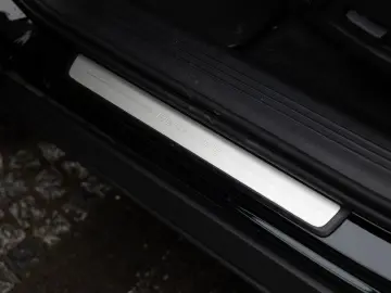 VOLVO XC40 Inscription Recharge Plug-In Hybrid 2WD