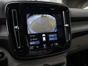 VOLVO XC40 Inscription Recharge Plug-In Hybrid 2WD